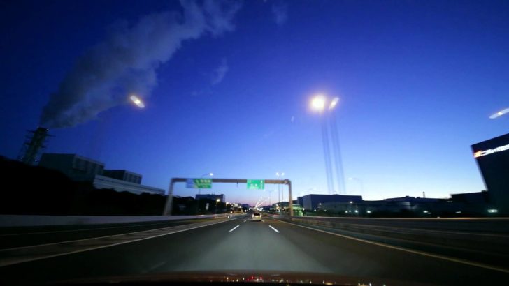 海外「日本は高速道路もクールなのか…」早朝の首都高湾岸線をドライブする動画に反響（海外の反応）