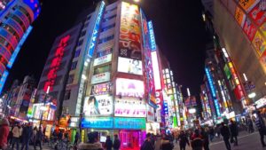 渋谷から新宿の街並みを撮影した動画が話題に(海外の反応)