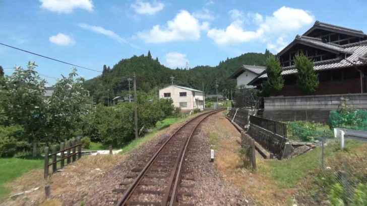 海外「日本の美しい田園風景に魅了された」明知鉄道の大正ロマン号の車窓風景に反響（海外の反応）