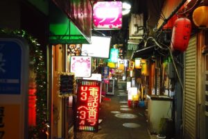 海外「日本の路地はほんと魔法みたいだね！」夜の大井町を撮影した動画に反響（海外の反応）
