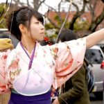 海外「伝統に身を包んだ若い日本人女性から溢れ出る信じられないほどの魅力！」京都の三十三間堂で毎年開催される通し矢を撮影した動画が話題に（海外の反応）