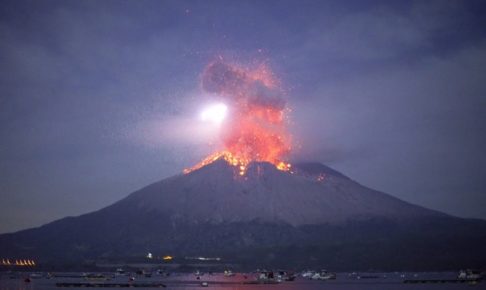 海外「彼らにとってはただの日常だよ」桜島の爆発的噴火の瞬間を撮影した動画が話題に（海外の反応）