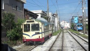 海外「まるでアニメのよう!この国は美しい!」日本一長い路面電車!とさでん交通の車窓風景を撮影した動画が話題に(海外の反応)