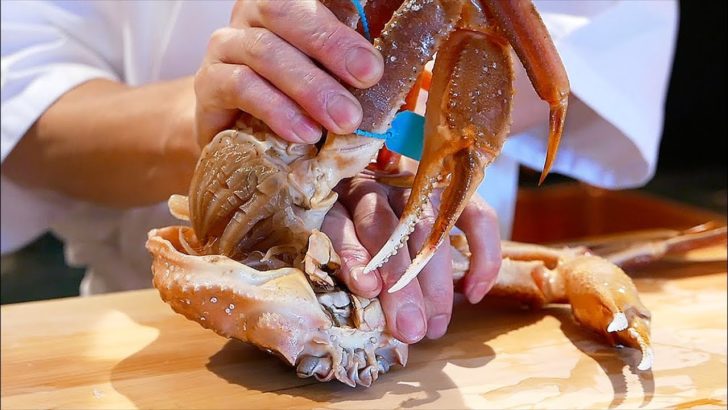 日本の旅館の豪華なカニ料理に外国人もよだれが止まらない…（海外の反応）