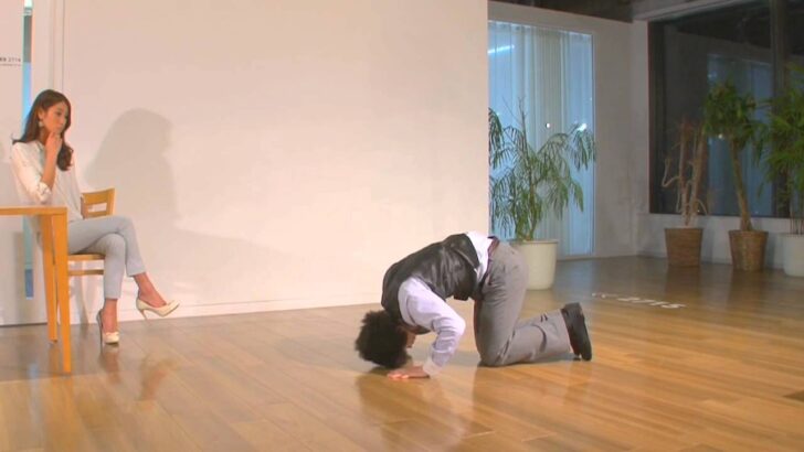 日本人による『究極の謝罪を競う土下座選手権』が海外で話題に（海外の反応）